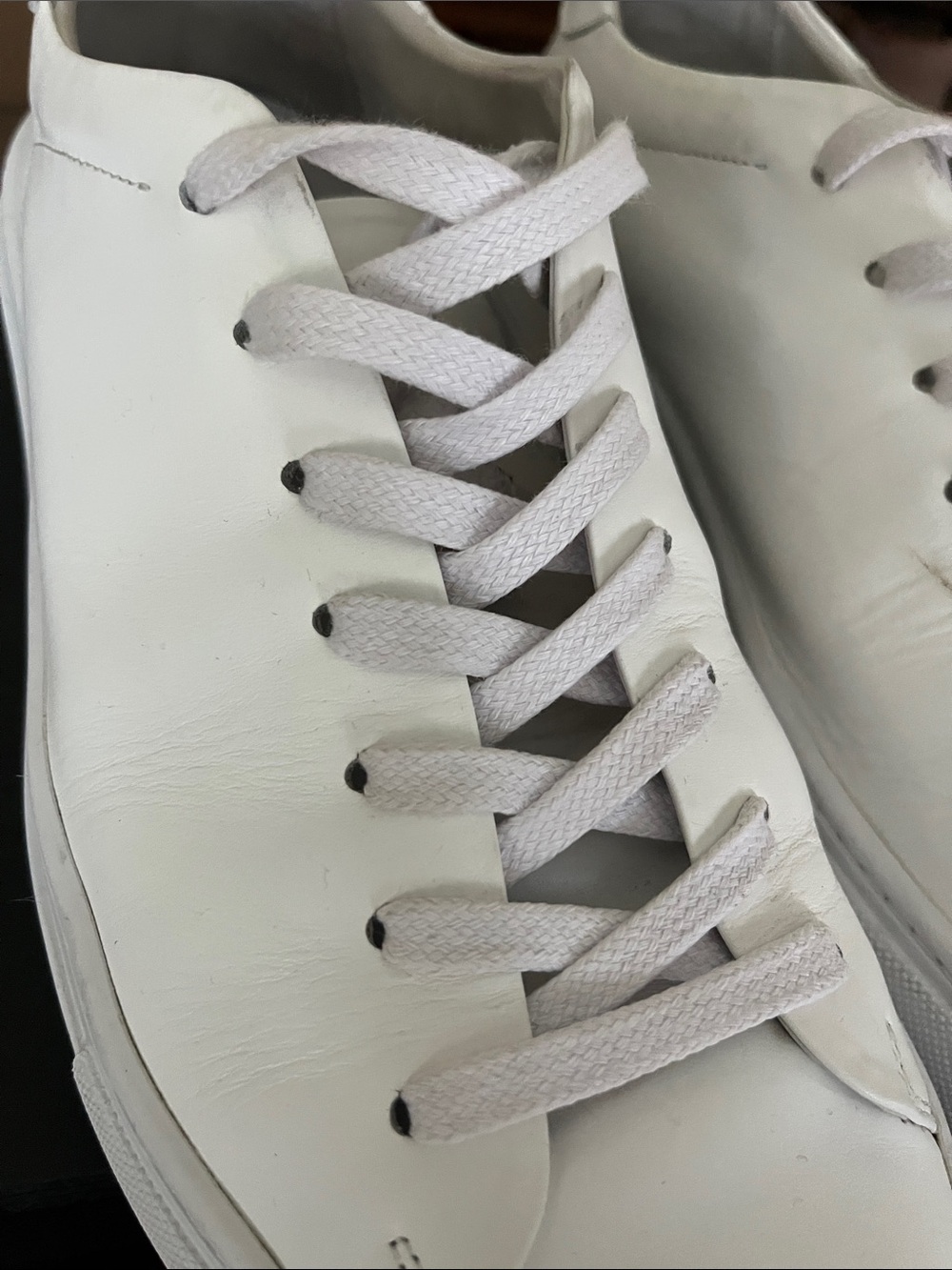Beckett Simonon White Leather Low-Top Sneakers with Tonal Laces - Picture 15 of 16
